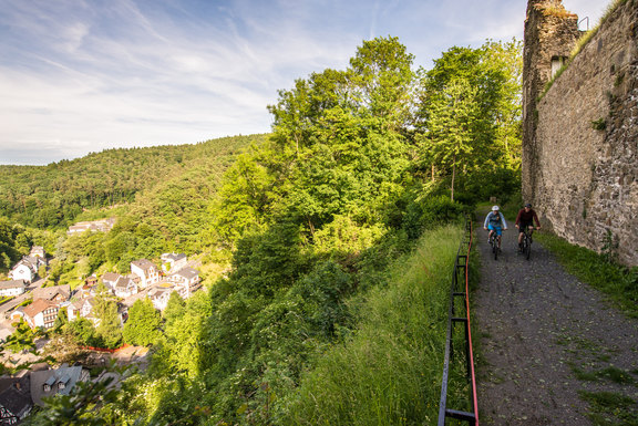 20170607_Zugbrücke_Ebike_by_TimMarcour-1.jpg