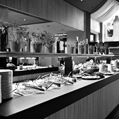 Hotel Zugbrücke Buffet