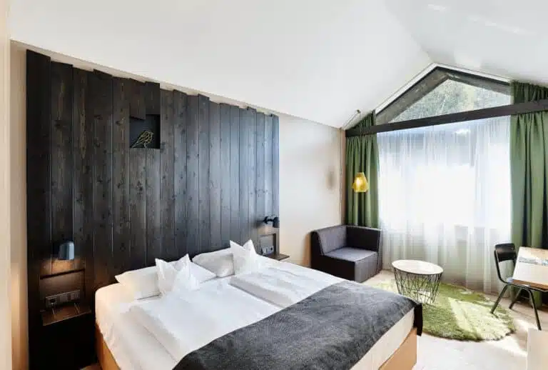 King Size Bett im Westerwald Zimmer
